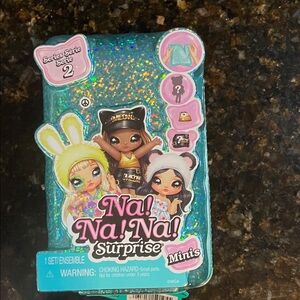 Na! Na! Na! Surprise Minis Series 2
